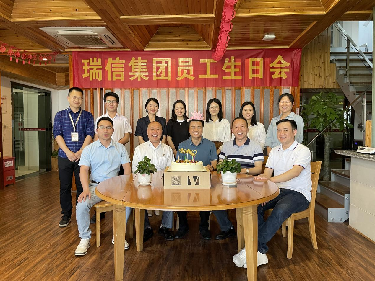 五月生日会 | 点滴时光，，，，相聚为你